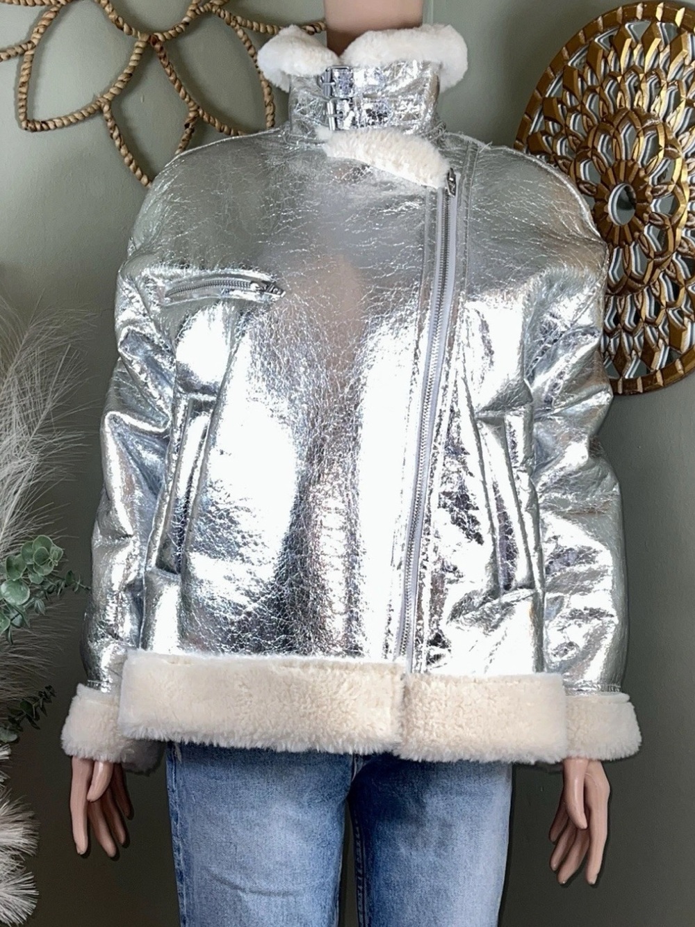 NWT BLANKNYC Shinning Star Metallic Moto Jacket Faux Leather/Sherpa Small - Picture 6 of 16